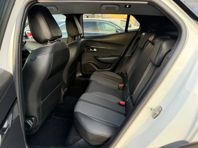 Peugeot 2008 ALLURE* АВТОМАТИК* ШВЕЙЖАРИЯ* - автомобили, коли, обяви за нови и употребявани 11