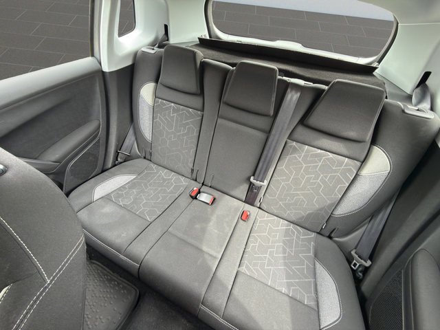 Peugeot 2008 ACTIVE 1.2 e-THP 110 EAT6 STT EURO 6 - автомобили, коли, обяви за нови и употребявани 11