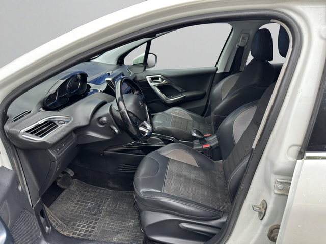 Peugeot 2008 ALLURE 1.2 e-THP 110 BVA6 STT EURO 6.3 - автомобили, коли, обяви за нови и употребявани 11