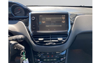 Peugeot 2008 ALLURE 1.2 e-THP 110 EAT6 STT EURO6 - автомобили, коли, обяви за нови и употребявани 12