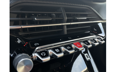 Peugeot 2008 ALLURE 1.2 PureTech 130 EAT8 EURO 6.4 - автомобили, коли, обяви за нови и употребявани 14