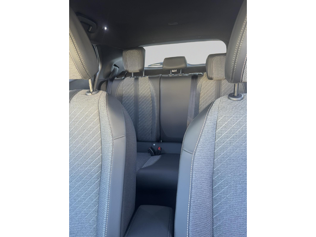 Peugeot 2008 Allure 1.2 PureTech 145 HYBRID 48V e-DCS6 EURO 6.4 - автомобили, коли, обяви за нови и употребявани 11