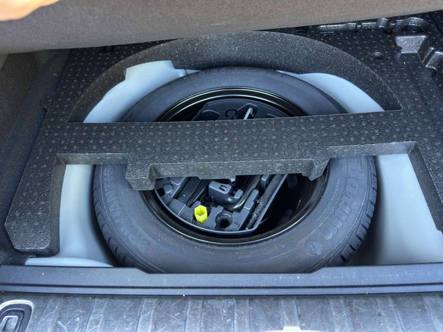 Peugeot 2008 ALLURE 1.2 THP 110 BVA6 - автомобили, коли, обяви за нови и употребявани 15