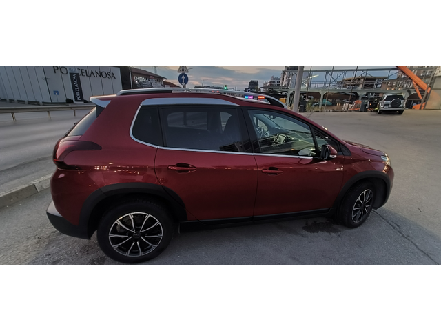 Peugeot 2008 Allure - автомобили, коли, обяви за нови и употребявани 6
