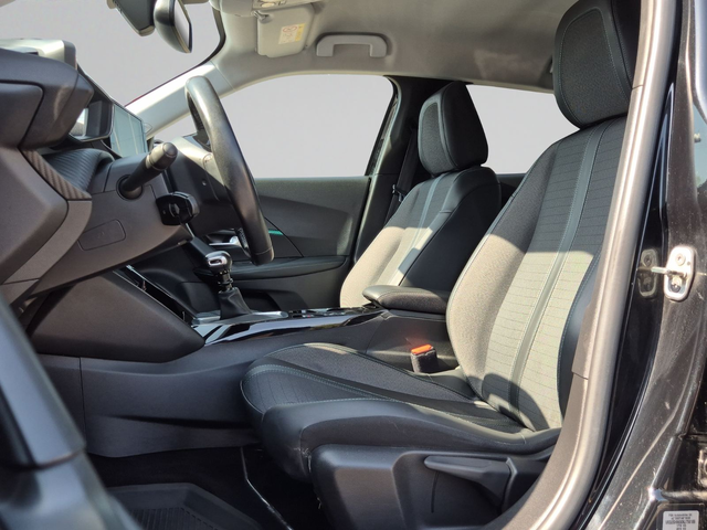 Peugeot 2008 ALLURE - автомобили, коли, обяви за нови и употребявани 9