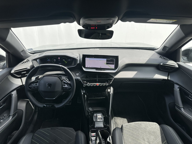Peugeot 2008 GT 1.2 PureTech 130 EAT8 EURO 6.4 - автомобили, коли, обяви за нови и употребявани 7