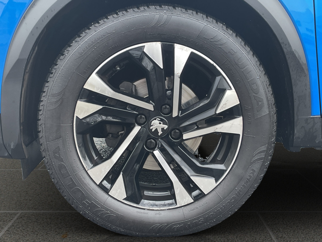 Peugeot 2008  GT 1.2 PureTech 130 EAT8 EURO6 - автомобили, коли, обяви за нови и употребявани 16