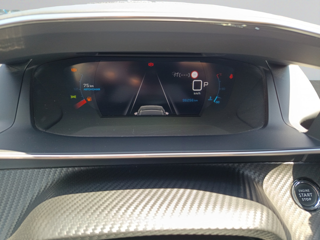 Peugeot 2008 GT - автомобили, коли, обяви за нови и употребявани 9