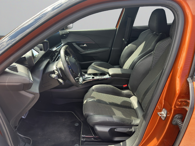 Peugeot 2008 GT Line - автомобили, коли, обяви за нови и употребявани 9