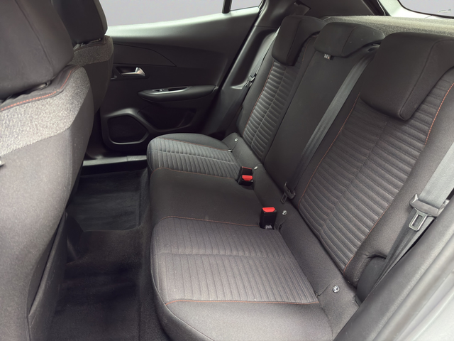 Peugeot 2008 New Line Up ACTIVE PACK 1.2 PureTech 130 EAT8 EURO6 - автомобили, коли, обяви за нови и употребявани 11