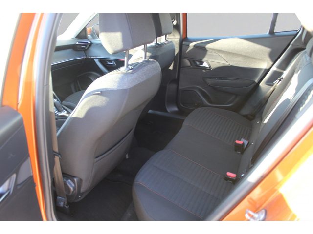 Peugeot 2008 New Line Up ACTIVE PACK 1.2 PureTech 130 EAT8 EURO6 - автомобили, коли, обяви за нови и употребявани 5