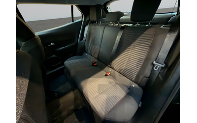 Peugeot 2008 New Line Up ACTIVE PACK 1.2 PureTech 130 EAT8 EURO6 - автомобили, коли, обяви за нови и употребявани 11