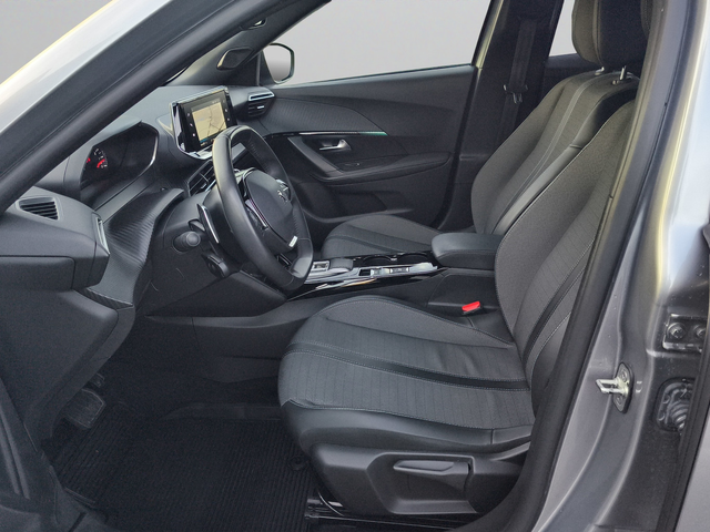 Peugeot 2008 New Line Up ALLURE 1.2 PureTech 130 EAT8 EURO6 - автомобили, коли, обяви за нови и употребявани 8