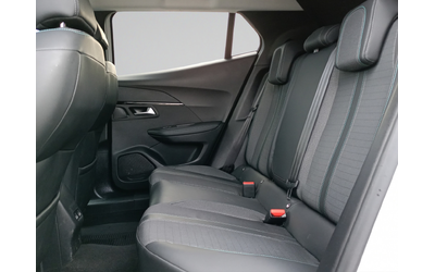 Peugeot 2008 New Line Up ALLURE PACK 1,5 BlueHDi 130 EAT8 EURO6 - автомобили, коли, обяви за нови и употребявани 9