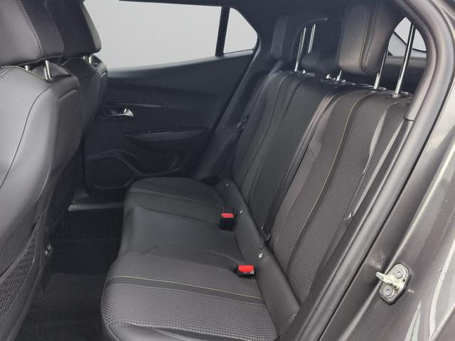 Peugeot 2008 New Line Up GT 1.2 PureTech 130 BVM6 EURO6 - автомобили, коли, обяви за нови и употребявани 12