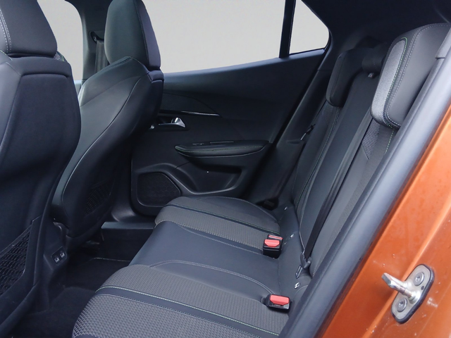 Peugeot 2008 New Line Up GT - автомобили, коли, обяви за нови и употребявани 13