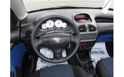 Peugeot 206 1.6i CC EURO4 - автомобили, коли, обяви за нови и употребявани 9