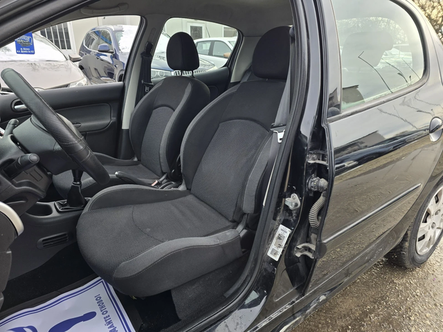 Peugeot 206 Plus Фабрична газ - автомобили, коли, обяви за нови и употребявани 8