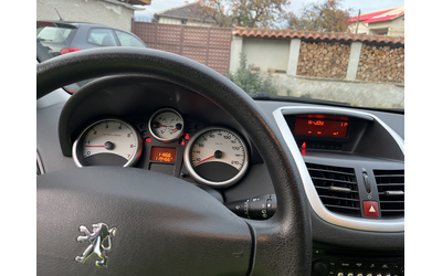 Peugeot 207 1.4 i 16V - автомобили, коли, обяви за нови и употребявани 8