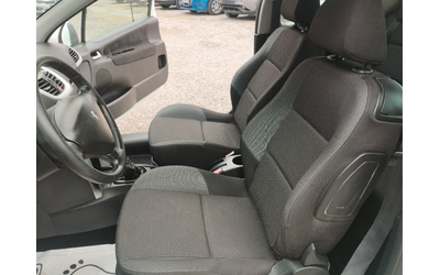 Peugeot 207 1.4i BENZIN - автомобили, коли, обяви за нови и употребявани 14