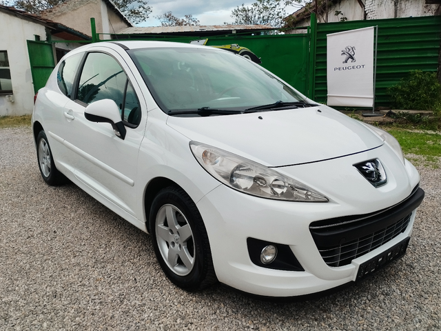 Peugeot 207 1.4i BENZIN - автомобили, коли, обяви за нови и употребявани 1