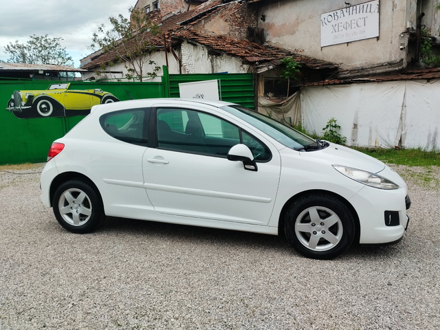 Peugeot 207 1.4i BENZIN - автомобили, коли, обяви за нови и употребявани 3