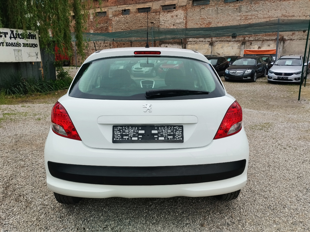 Peugeot 207 1.4i BENZIN - автомобили, коли, обяви за нови и употребявани 7