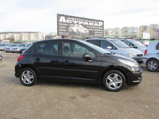 Peugeot 207 1.4i EURO4 - автомобили, коли, обяви за нови и употребявани 16