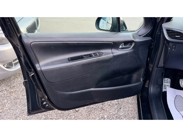 Peugeot 207 2011 Година - автомобили, коли, обяви за нови и употребявани 6