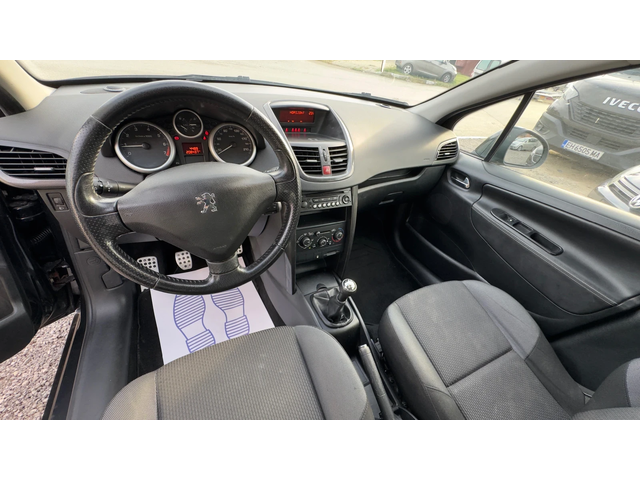 Peugeot 207 2011 Година - автомобили, коли, обяви за нови и употребявани 9