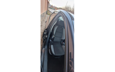 Peugeot 207, 2008 г., 186567 км, 75 к.с. - автомобили, коли, обяви за нови и употребявани 6