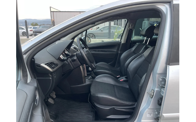Peugeot 207 207 SW 1.6 HDI - автомобили, коли, обяви за нови и употребявани 13