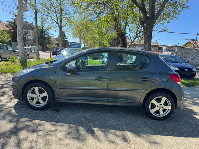 Peugeot 207 1.4 BENZIN AUSTRIA - автомобили, коли, обяви за нови и употребявани 7