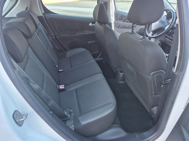 Peugeot 207 1.4i 75k.s.GAS - автомобили, коли, обяви за нови и употребявани 11