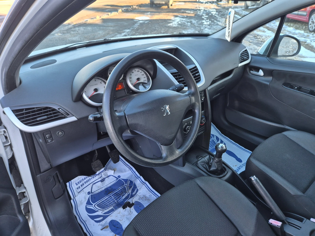 Peugeot 207 1.4i 75k.s.GAS - автомобили, коли, обяви за нови и употребявани 8