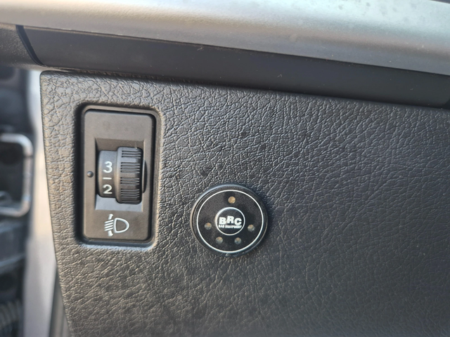 Peugeot 207 1.4i 75k.s.GAS - автомобили, коли, обяви за нови и употребявани 15