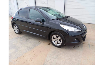 Peugeot 207 1.4i * GPL* 150000km* UNIKAT* - автомобили, коли, обяви за нови и употребявани 11