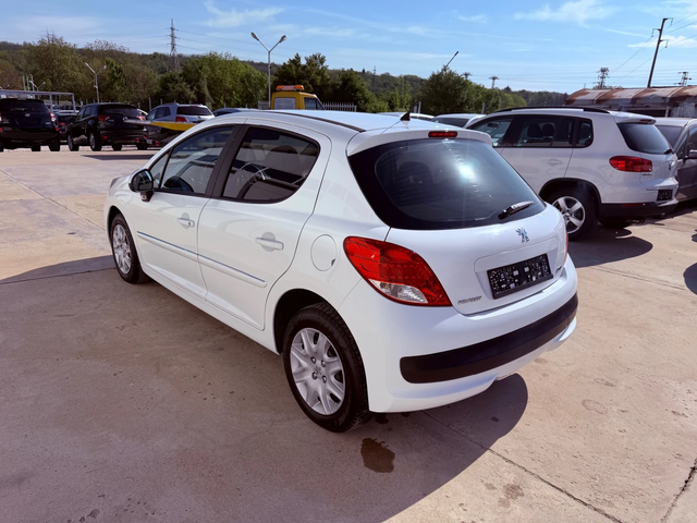 Peugeot 207 1.4i BRC* NOVA* UNIKAT* - автомобили, коли, обяви за нови и употребявани 4