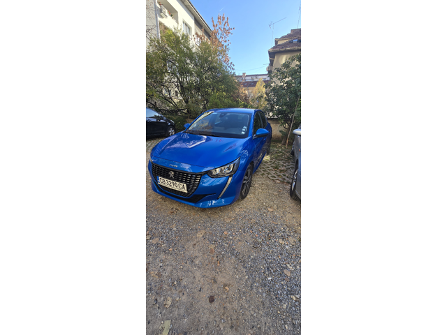 Peugeot 208 1.2 - автомобили, коли, обяви за нови и употребявани 0