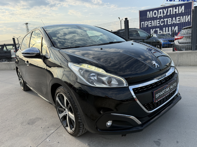 Peugeot 208 1.2i* 2016г.* 115.000КМ* НОВ* Топ Състояние* РЪЧКА - автомобили, коли, обяви за нови и употребявани 2