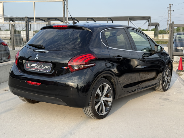 Peugeot 208 1.2i* 2016г.* 115.000КМ* НОВ* Топ Състояние* РЪЧКА - автомобили, коли, обяви за нови и употребявани 3