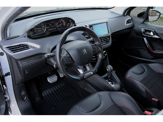 Peugeot 208 1.2i/e-THP/KAMERA/TOP - автомобили, коли, обяви за нови и употребявани 10