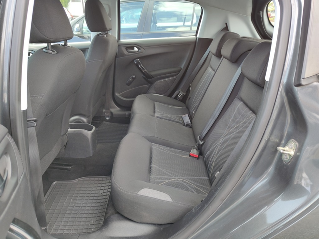 Peugeot 208 1.4 HDI - автомобили, коли, обяви за нови и употребявани 11