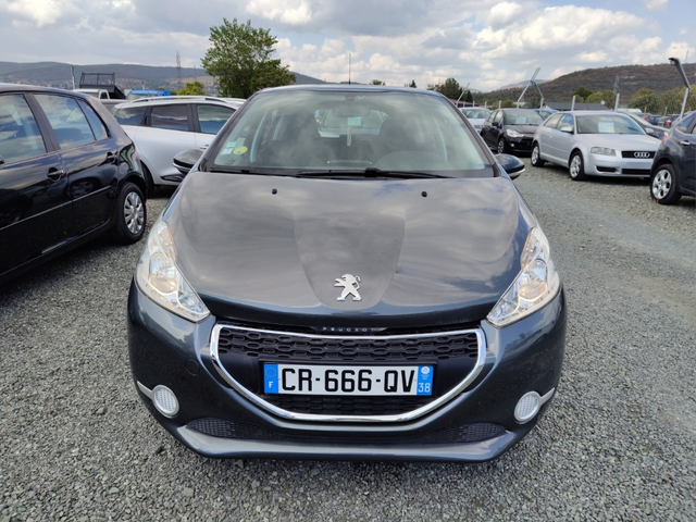 Peugeot 208 1.4 HDI - автомобили, коли, обяви за нови и употребявани 1