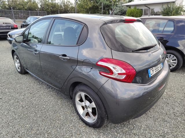 Peugeot 208 1.4 HDI - автомобили, коли, обяви за нови и употребявани 4