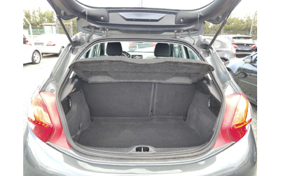 peugeot-208-1-4-hdi - 5