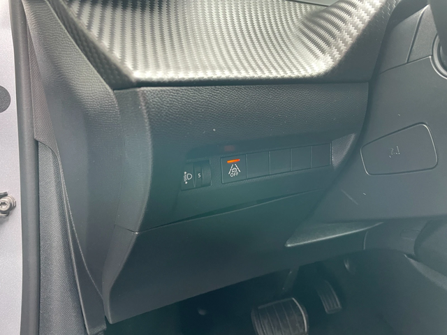 Peugeot 208 electric drive 100 kW Style - автомобили, коли, обяви за нови и употребявани 16