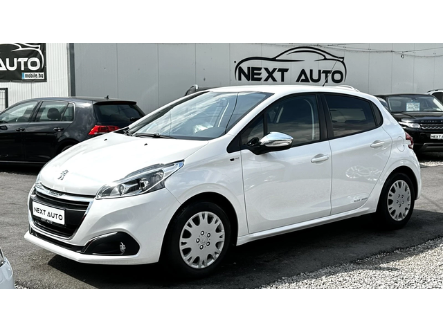 Peugeot 208 1.2I 82HP 101, 000KM EURO6 - автомобили, коли, обяви за нови и употребявани 0