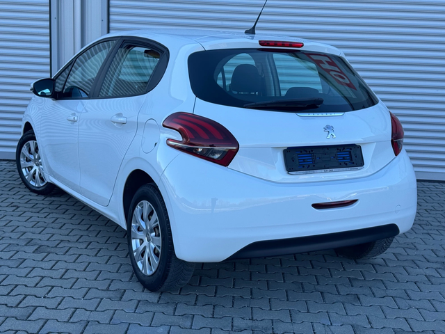 Peugeot 208 1, 5hdi M1, 102ps, 6ck., eв6D, adblue, мулти, клим - автомобили, коли, обяви за нови и употребявани 5