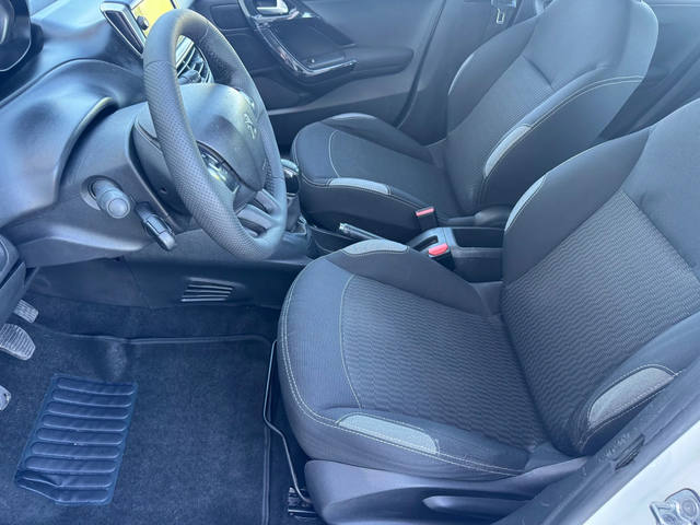 Peugeot 208 1, 5hdi 102ps, евро 6D, adblue, клима, нави, мулти - автомобили, коли, обяви за нови и употребявани 14